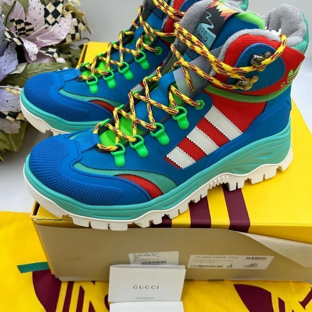 Men’s Gucci, X Adidas, lace up trainer, boot size 9 made in Italy